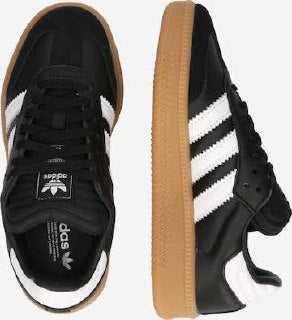 Adidas basket samba noir stylées, confortables.